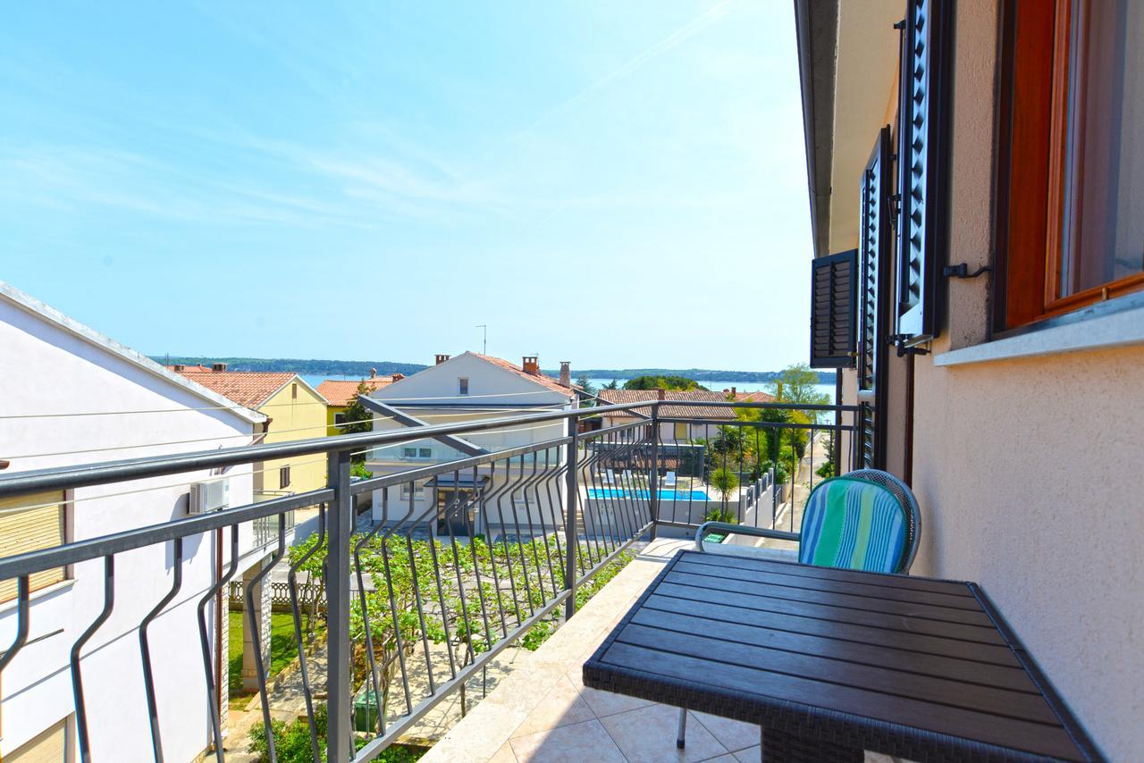 Apartment Ljiljana 1553 Novigrad  Zewnętrze zdjęcie